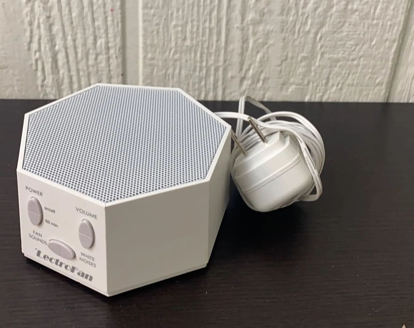 Adaptive Sound Technologies LectroFan High Fidelity White Noise Sound Machine