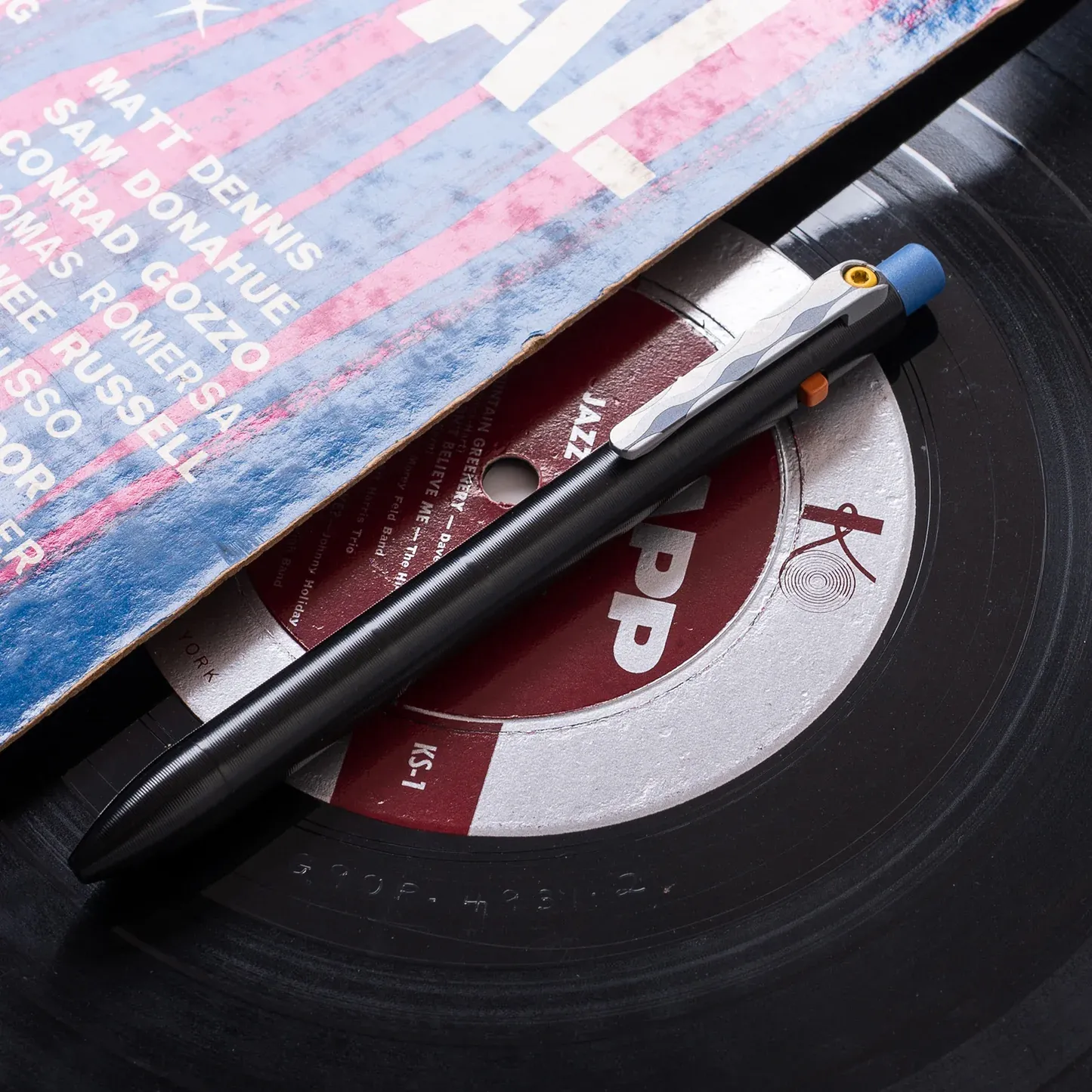 Groove Seasonal Release Side Kick Pen